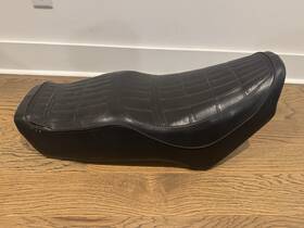 15r-24730 Yamaha 1982-83 Xj750 Maxim Oem Seat Saddle #15r-24730