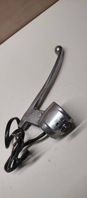 183-82920-10-94 Yamaha Nos Fs1 Yas1 Yl1 Yl2 Yl3 Rh Lever Holder Switch Assy P/n