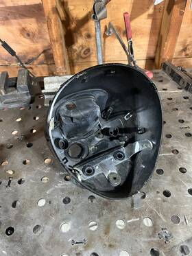 1d7-84330-11-00 Yamaha 07-13 Yamha Roadliner Xv1900 Xv 19 Headlight Bucket Holder Black