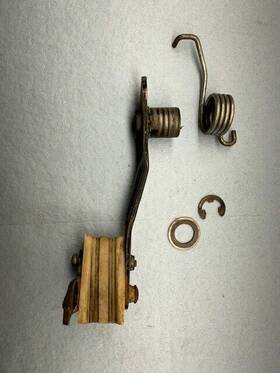 1t1-22179-02-00 Yamaha Tt500 Tt 500 Xt500 Oem 1977 Chain Guide Arm Tensioner