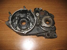 1w1-15111-02-00 Yamaha 1979 Yz125 Left Engine Crank Case Yz 125