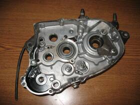 1w1-15121-02-00 Yamaha 1979 Yz125 Right Engine Crank Case Yz 125
