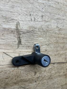 1wd-wf479-00 Yamaha 2015-2023 Mt03 Rear Seat Lock