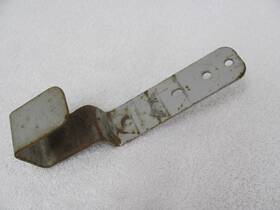 215-22318-00-35 Yamaha 1969 100 L5-t Trailmaster Chain Guard / Guide - Oem #215-22318-00-35