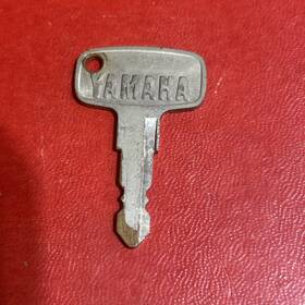 2628 Yamaha Vintage Motorcycle Key #
