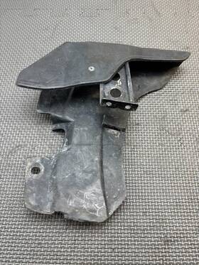 26a-22310-00-00 Yamaha 1983-84 It490 83 It250 Oem Rear Swingarm Chain Guard Cover See Notes