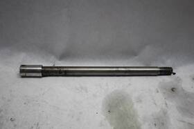 26h-25381-00-00 Yamaha 26h-25381-00 Rear Wheel Axle 1983 Venture