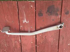 2h7-27211-00-93 Yamaha 1980 Xs1100 Standard Used Like New Rear Brake Pedal