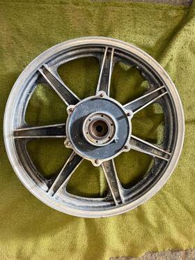 2j2-25338-20-00 Yamaha 1978 Sr500e And 1979 Sr500f Rear 18 Inch Mag Wheel Black Good Condition