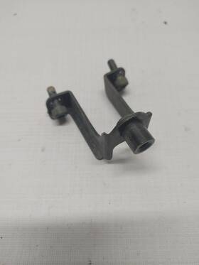 2uj-2317e-00-00 Yamaha 1996 Virago Xv250 Steering Stem Stay
