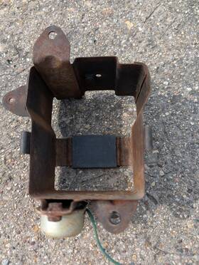 396-21170-00-33 Yamaha 1975 Rd125 Battery Box Mount With Flahser Relay