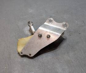 3r5-22153-00-00 Yamaha 3r4-22147-00-00 Swingarm Rear Chain Guard Guide Tensioner Arm