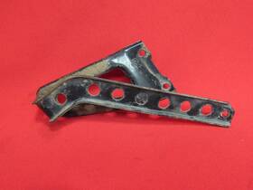 3y1-22318-00-00 Yamaha Oem 1981 Xt250 H Lower Chain Guard Guide #