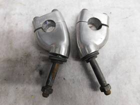 42x-23442-00-38 Yamaha 1984-99 Xv1000/1100 Virago Oem Handlebar Risers #42x-23442-00-38