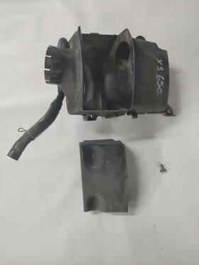 447-14421-01-00 Yamaha 1975 Xs650 Air Cleaner Box