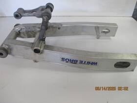 46x-22110-01-00 Yamaha 1986-1987 Fz600 Swing Arm Shock Relay Linkage