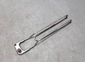 498-23319-01-00 Yamaha Dt360 Front Fork Cable Holder Guide