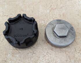 4cw-e1187-00-00 Yamaha Vino 125 Cylinder Head Cover Caps Oil Valves 2009 Oem