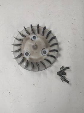 4dy-e2611-00-00 Yamaha 2005 Zuma Yw50 Fan Blade