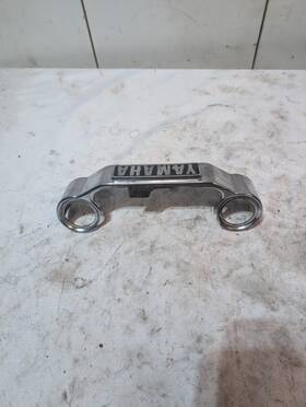 4h1-23122-00-00 Yamaha 1980 Xs850 Front Fork Cover