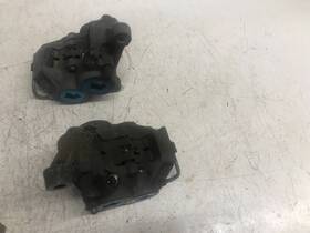 4sv-2580u-00-00 Yamaha 4sv-2580t-00-00 13k24 Yzf 600 1998 Caliper Assy Set