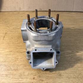 4xl-11311-00-00 Yamaha 1997-98 Yz250 Core Cylinder Oem