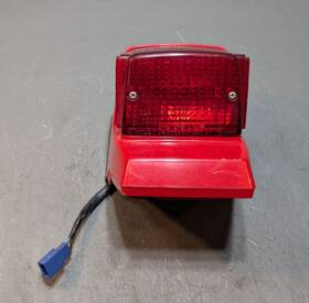50m-84700-60-aj Yamaha Riva 125 Xc125 Tail Light Taillight Brake
