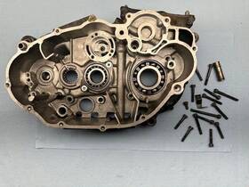 583-15100-03-00 Yamaha Tt500 Tt 500 Xt500 Oem 1977 Right Engine Case Cover