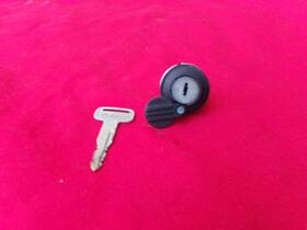 5a8-21708-00 Yamaha Virago Side Cover Lock With Key Oem