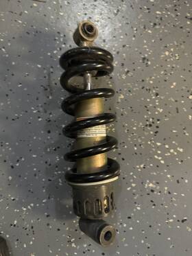 5bn-22210-40 Yamaha V-star 650cc Classic Rear Blk Shock 2004-2009 Very Nice