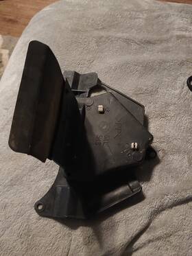 5el5ks Yamaha Oem Ecu Cover 2004 1100 Xvs Custom Vstar