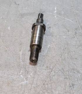 5gr-12458-00-00 Yamaha Wr400f Wr426f Yz400f Yz426f Water Pump Impeller Shaft Oem