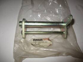 Yt125k-yt125l-yt12 Yamaha 5v7-25338-00 Nos 1980s Motorcycle Wheel Chain Puller