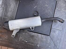 5xe-01 Yamaha 2006 Yz125 Stock Silencer