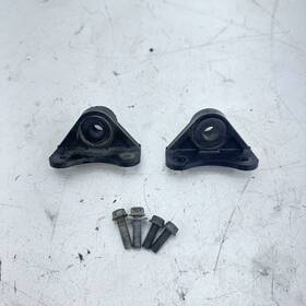 97689 Yamaha 2007 03-21 Yz85 Yz 85 Fuel Gas Tank Rubber Mounting Bracket Mount