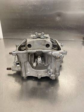 B74-e1102-00-00 Yamaha 2019 Xmax Czd300 Cylinder Head Assembly