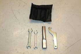 B9t-f8100-00-00 Yamaha 2024 Mt-03 Stock Tools Oem Tool Bag Kit Set