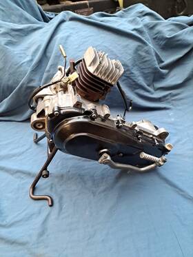 Sh50-50cc Yamaha 1987-1992 Sh50 Riva Razz 50cc 2 Stroke Engine Motor Cylinder Crank Case