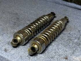 Yam6 Yamaha Original 1981 Xj650l Maxim Right And Left Rear Shocks Pair