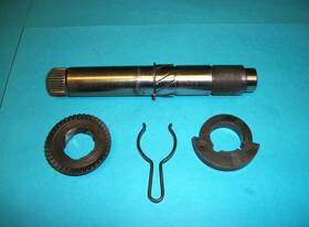 R071-05-121 Zundapp/ Rickman 125cc K/s Shaft And Misc Part # Used