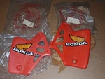Honda CR250 1984 Nos Oem Radiator Shroud Set 19071-KA4-730 19072-KA4-730. Fixed Price $449.50.