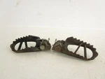 Kawasaki Kx 85 Left Right Foot Pegs Rests 34028-1498-CE 2001-2021. Fixed Price $20.00.