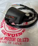 Honda Nos Oem Turn Signal And Horn Control Switch 35250-300-033 (HM-11QB-T). Fixed Price $125.00.