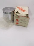 Nos Suzuki T350 Rebel 69-72 Genuine Piston Oversize 0.5 1ST 12110-18500-050. Fixed Price $88.99.