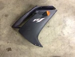 07/08 Yamaha R-1 Right Side Fairing And Signal, 4C8-Y283V-00-P0. Fixed Price $75.00.