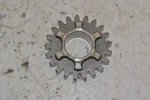 Yamaha Raptor 660R Transmission 5TH Pinion Gear 21T 5LP-17151-00-00 2001-2005. Fixed Price $7.95.
