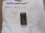Honda CA77 CA72 Inner Valve Spring 14761-259-010 Nos Oem. Fixed Price $5.00.