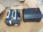 Nos Suzuki Removable Aluminum Side Case Set 12 V-strom (DL650A) 990D0-ALSCE-NAR. Fixed Price $898.94.