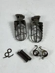 2004 Yamaha YZ125 YZ250F YZ450F Oem Pegs Pedals Frame Stand. Fixed Price $25.00.