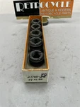 2548-40 / 38112-40 Harley 45 Clutch Hub Nut Nos New. Fixed Price $12.95.